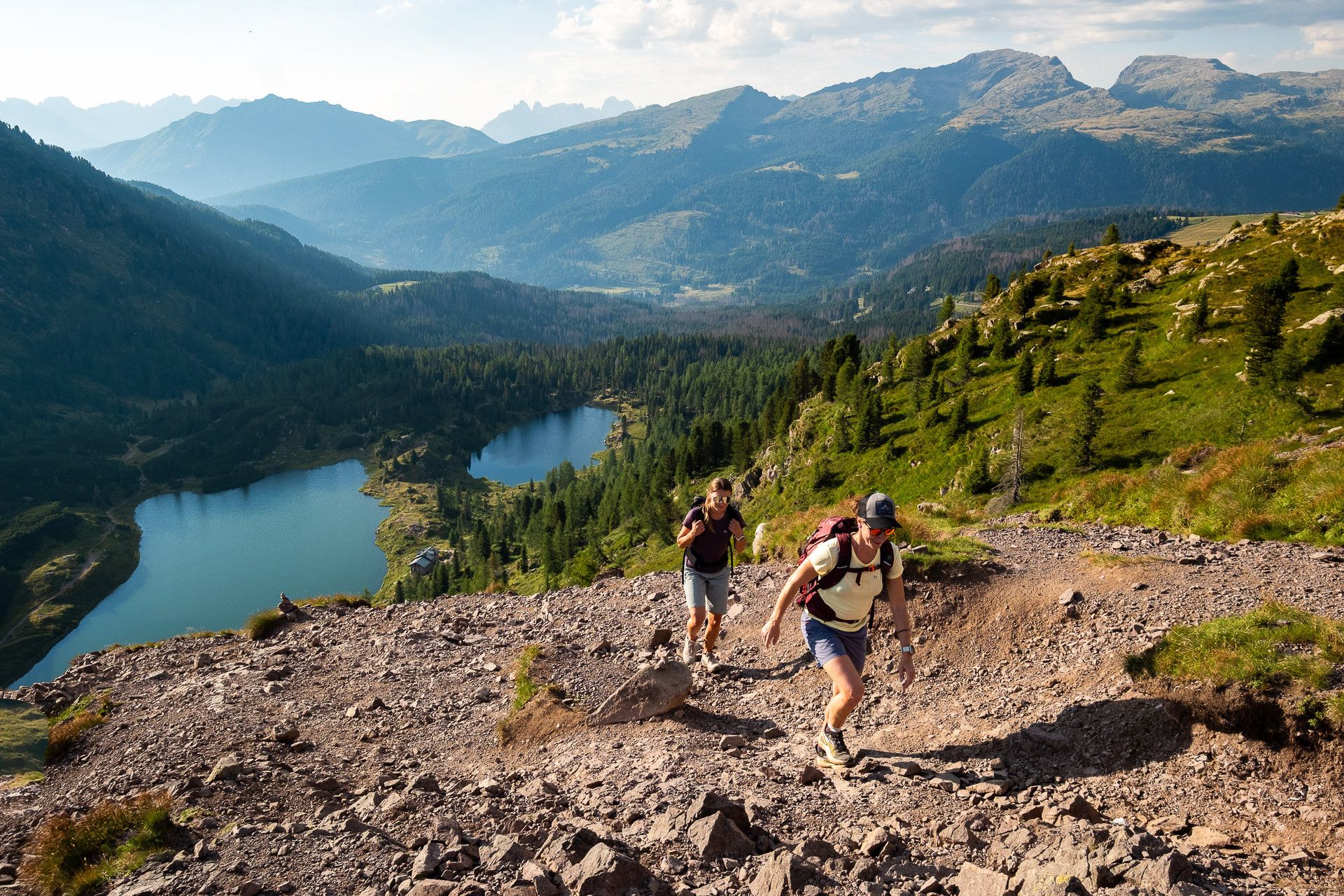HH-S26-HIKING-resize-110