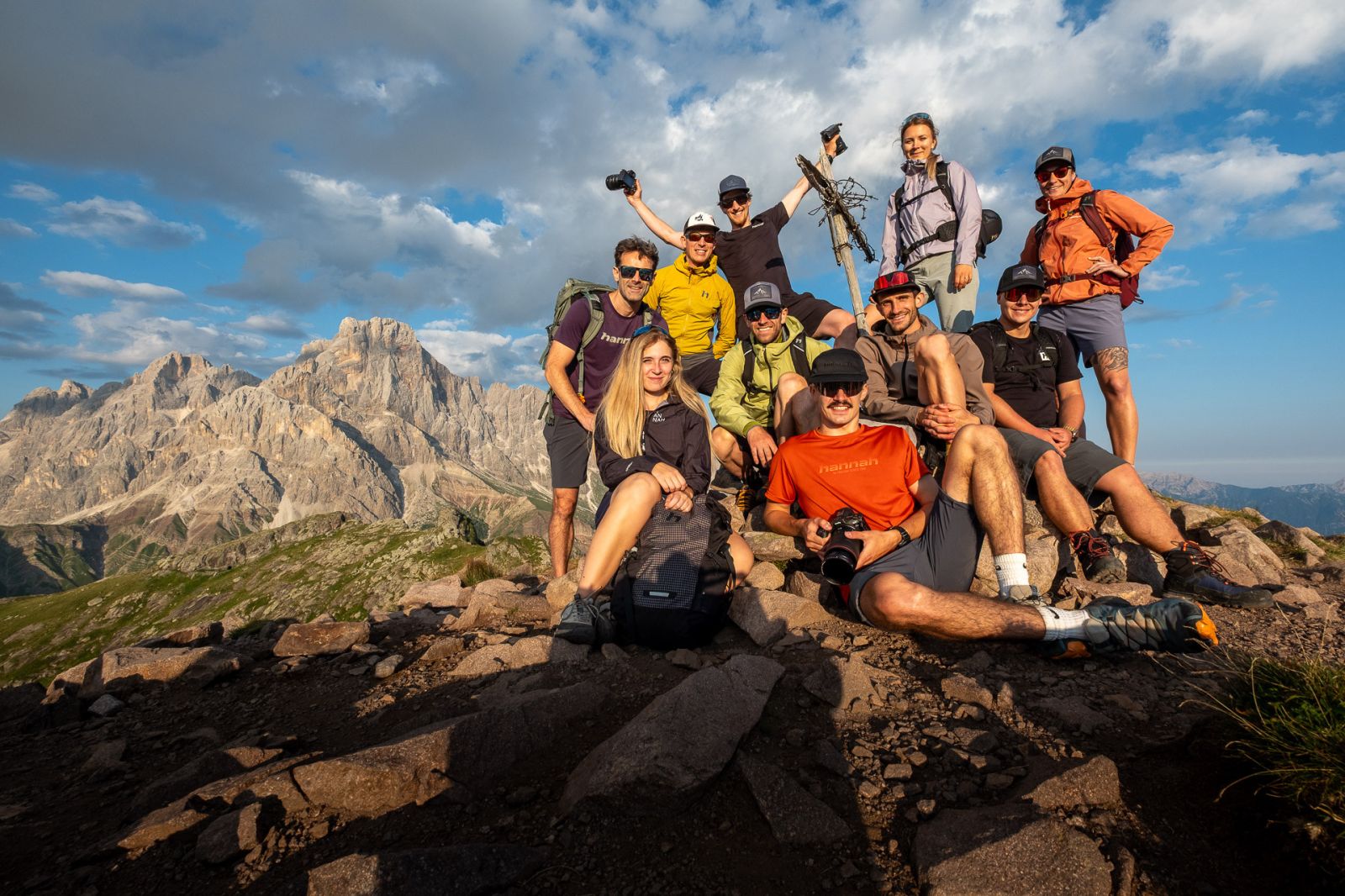 HH-S26-HIKING-resize-144